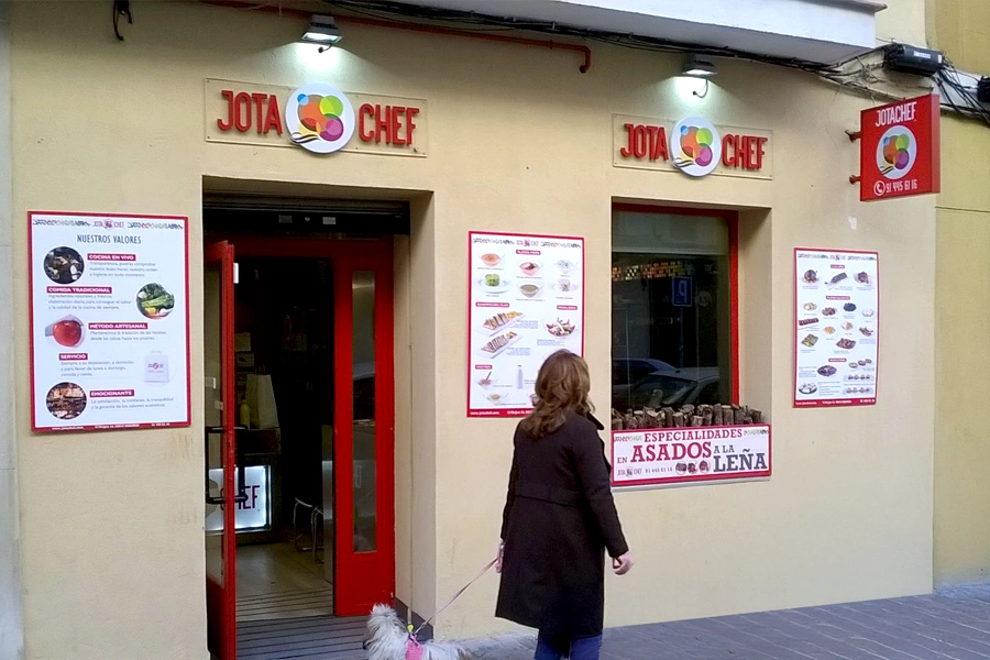 Fotografía del local del restaurante